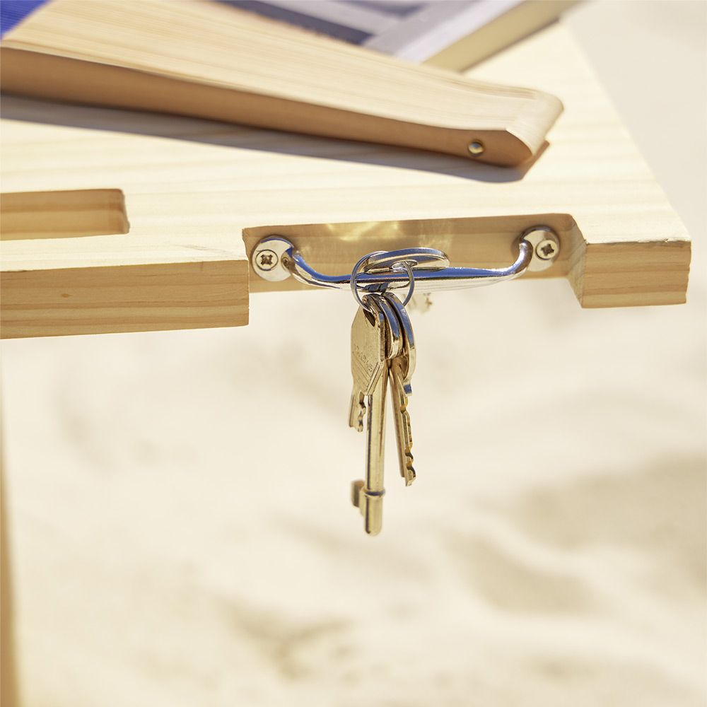 Table pliable en bois à planter